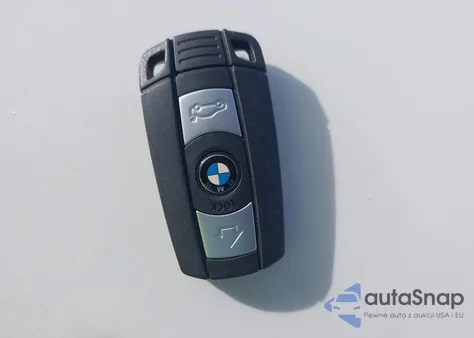 2013 BMW 128I z USA, uszkodzony, nr VIN WBAUP9C54DVS94405